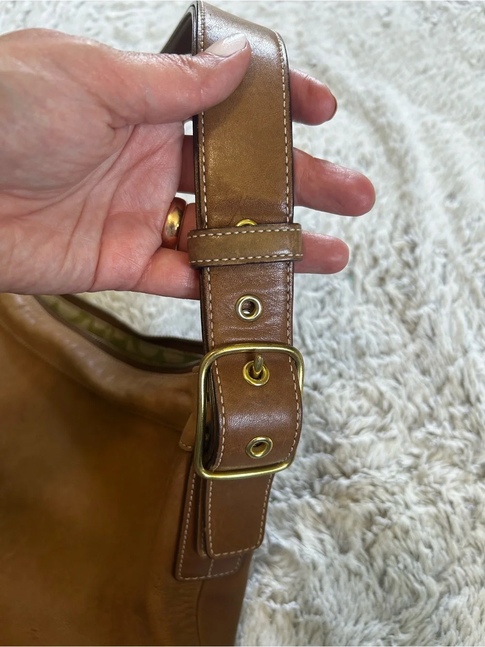 Coach Vintage Legacy Slim Adjustable Strap Shoulder/Crossbody Cognac Leather Bag
